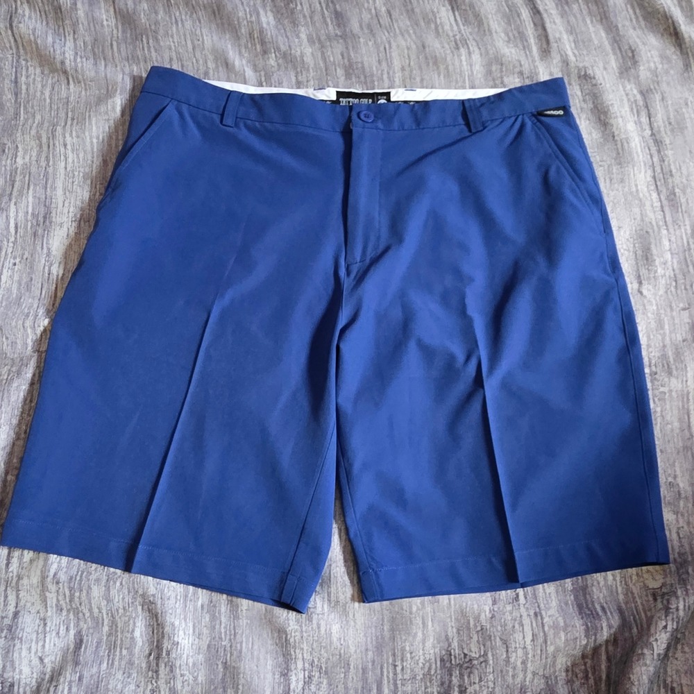 Tattoo Golf Performance Mens Blue Skull Logo Golf Shorts Size 38